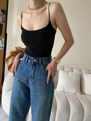 Cropped Cami Top With Lnner Black Bra