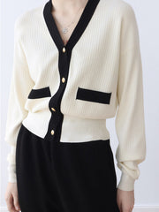 V-neck Button-front Closures Long Sleeves Cardigan
