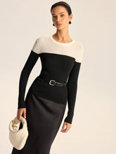 Two-Tone Ribbed Wool Blend Sweater without Belt