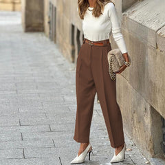 Pleated Cropped Pants
