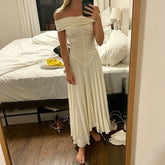 Temperament One-shoulder Pure Color Chiffon Dresses