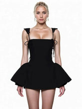 Sexy Spaghetti Straps Black Mini Ball Gown Dresses