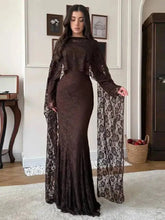 Elegant Round Neck Long Sleeved Waist Slimming Dresses