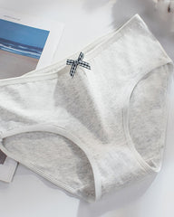 Women's Cotton Mid-Waist Solid Color Bow Seamless Comfortable Panties