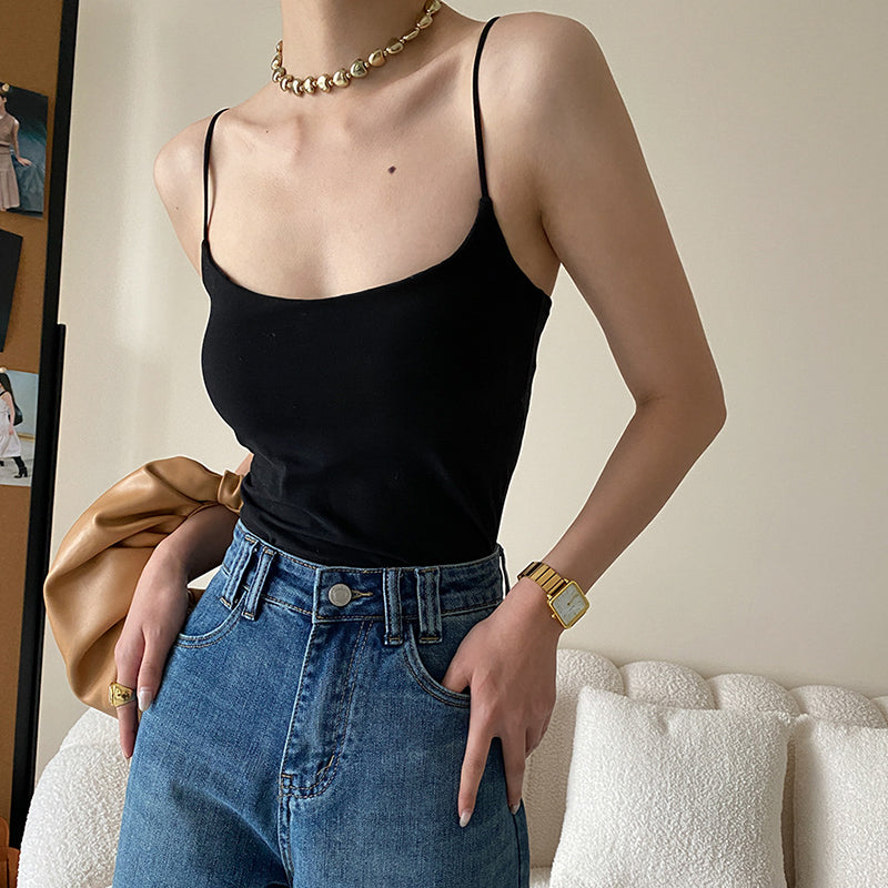 Cropped Cami Top With Lnner Black Bra