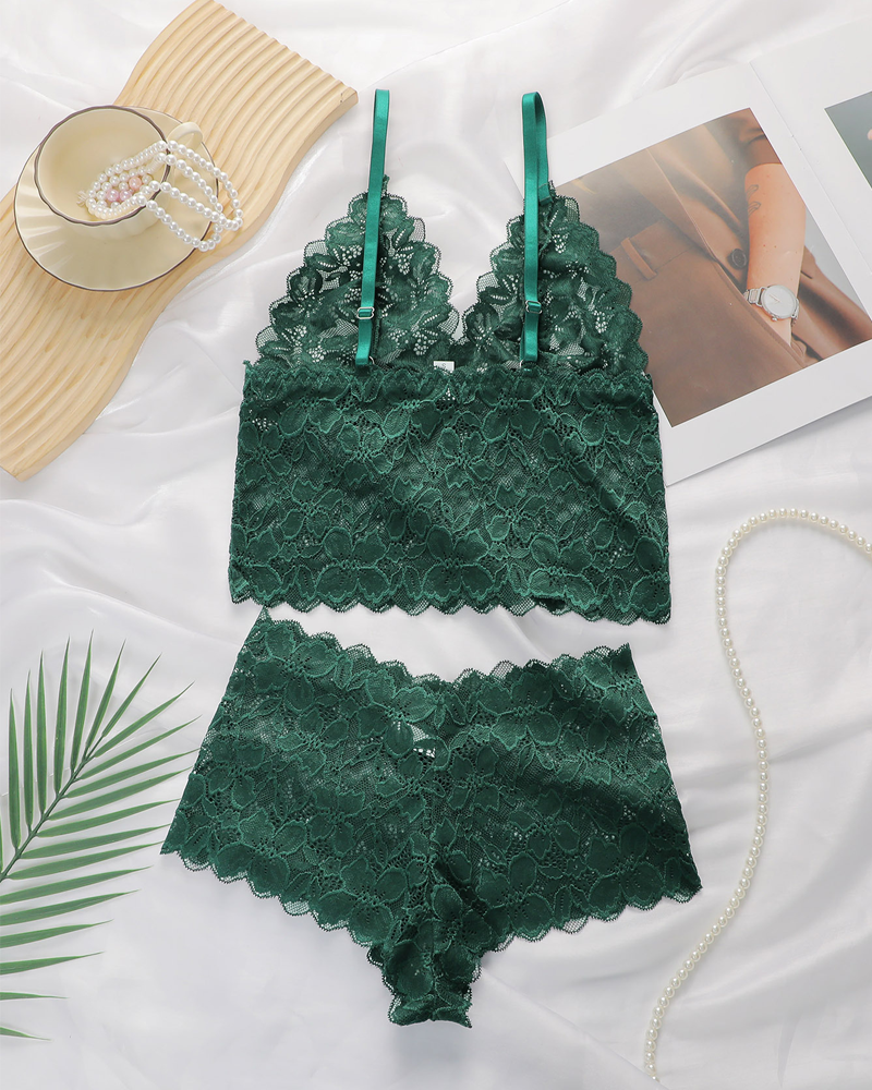 Floral Lace Push-Up Camisole Lingerie Set