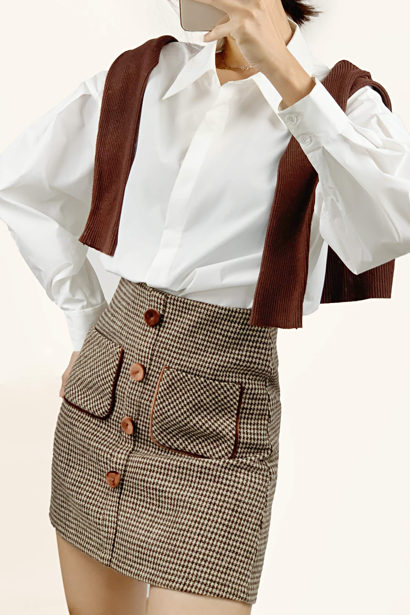 White Button-Up Lantern Sleeve Shirt