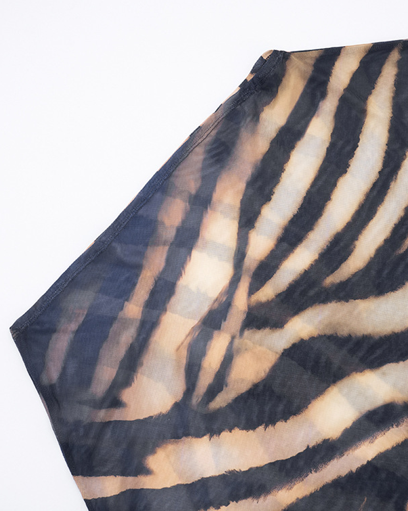 Claw Print One-Shoulder Top with Cape & Bodycon Skirt Set