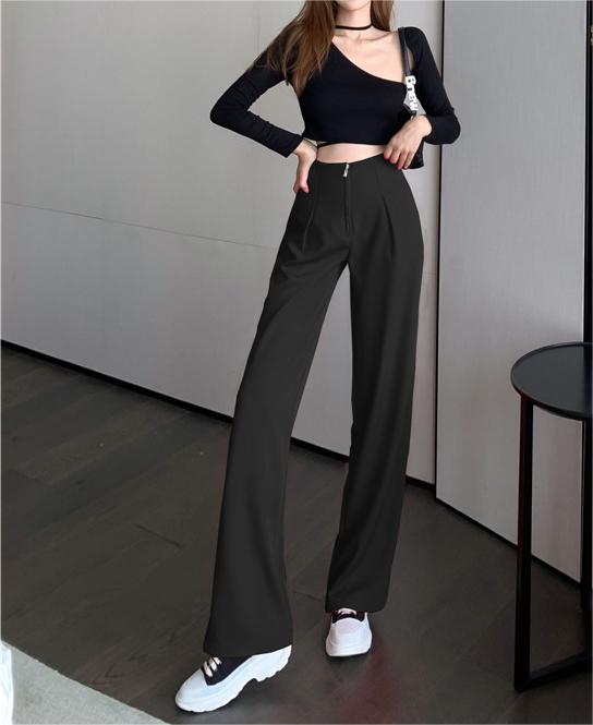 High-Rise Black Pleated Pants