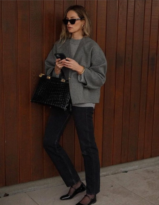 Fashionable Short V-neck Woolen Cardigan Single-button Jacket