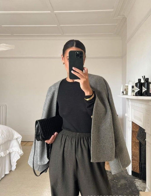 Fashionable Short V-neck Woolen Cardigan Single-button Jacket