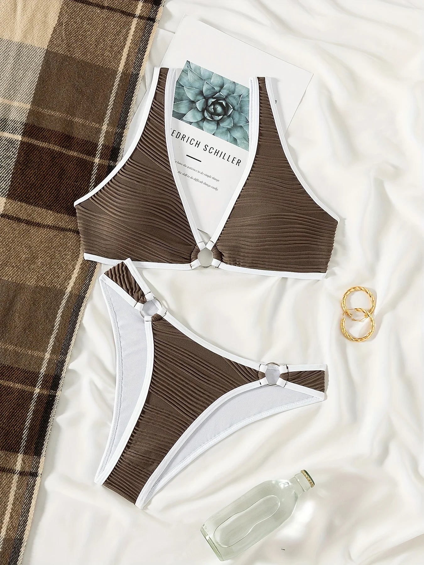 Solid White Bikini Set Triangle Two-Piece Swimwear Minimalist Swimsuit Bikini Suit