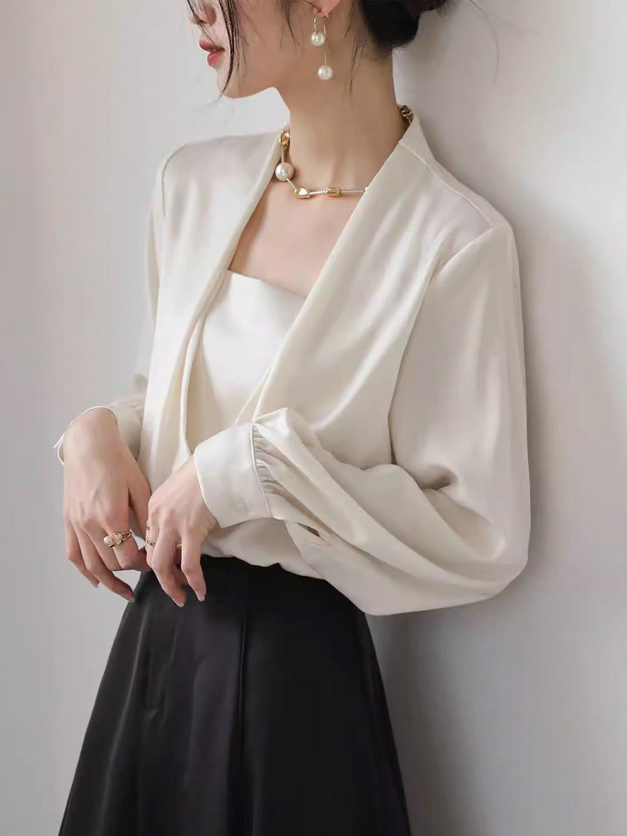 Square Collar, Long Sleeve Shirt.