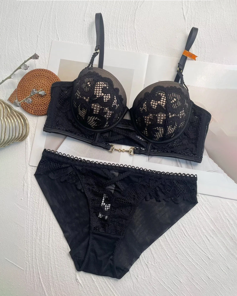Women's Hollow Floral Lace Push-up Bra Set