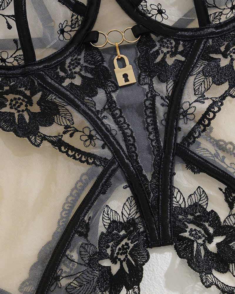 Mesh See-through Thin Lace Bra Set