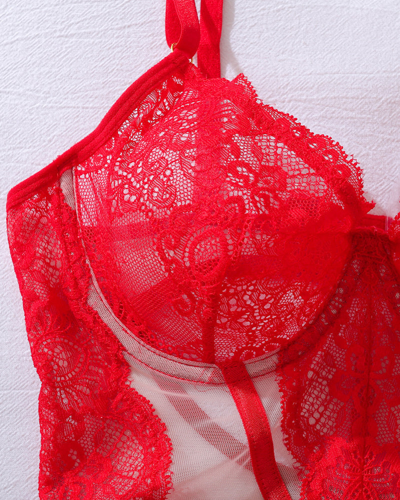 Metal Buckle Decorated Lace See-through Lingerie Set