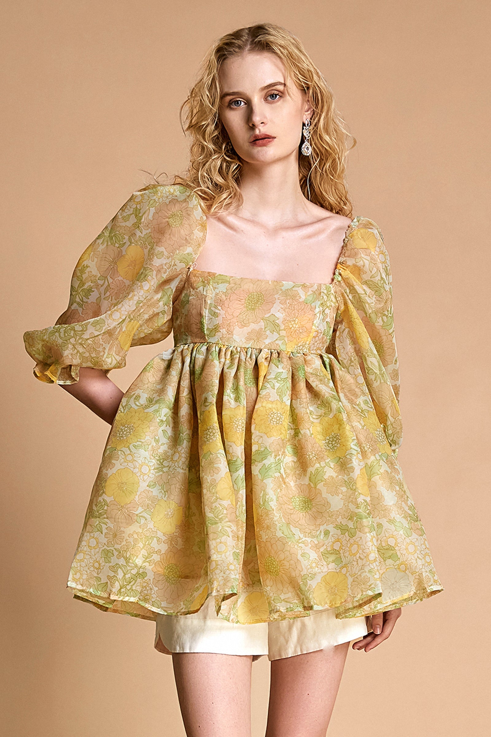Lemon Chiffon Floral Print Puff Sleeve Babydoll Smock Mini Dress