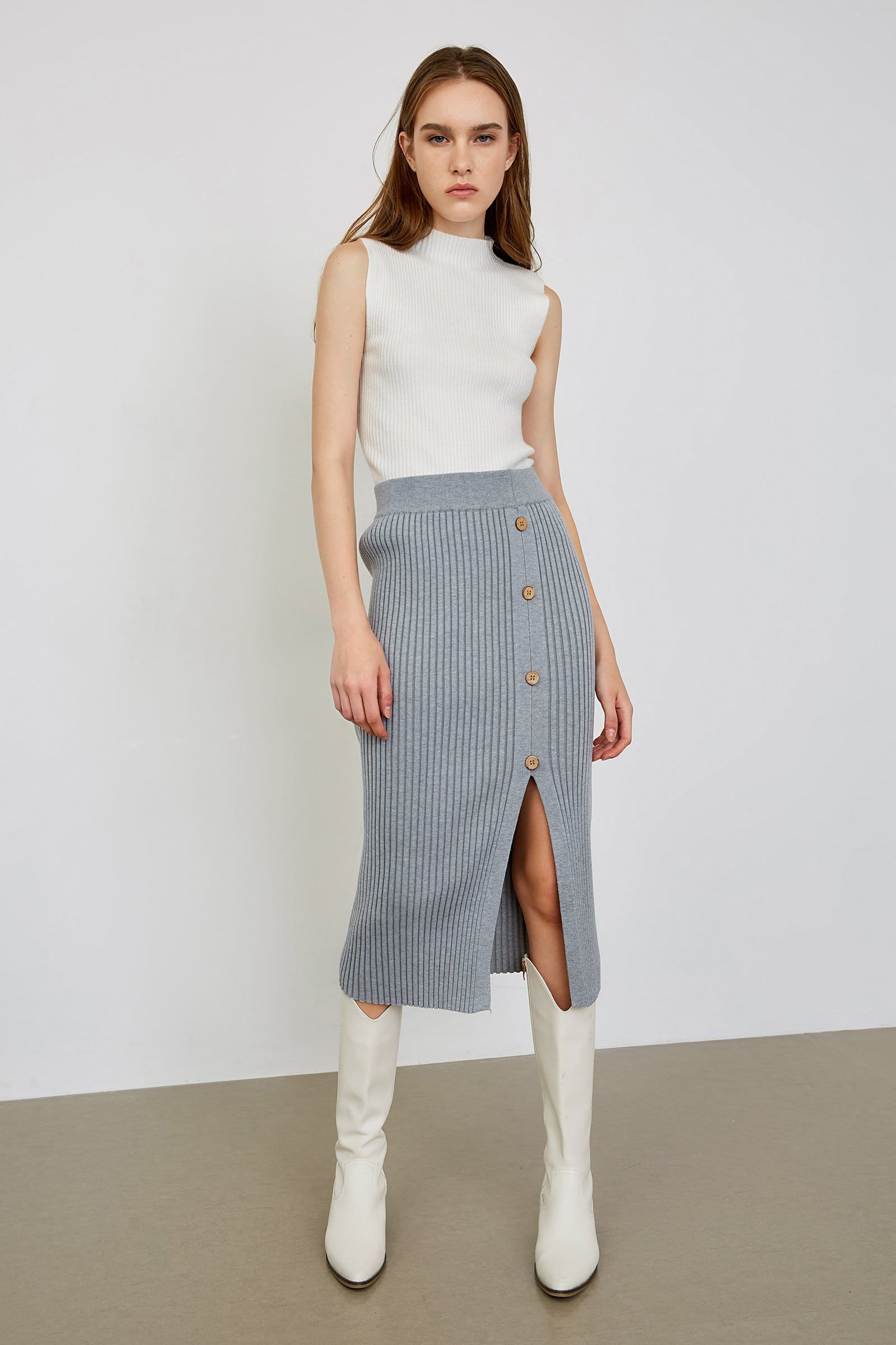 Taryn White High Collar Sleeveless Tank Top