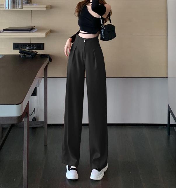 High-Rise Black Pleated Pants