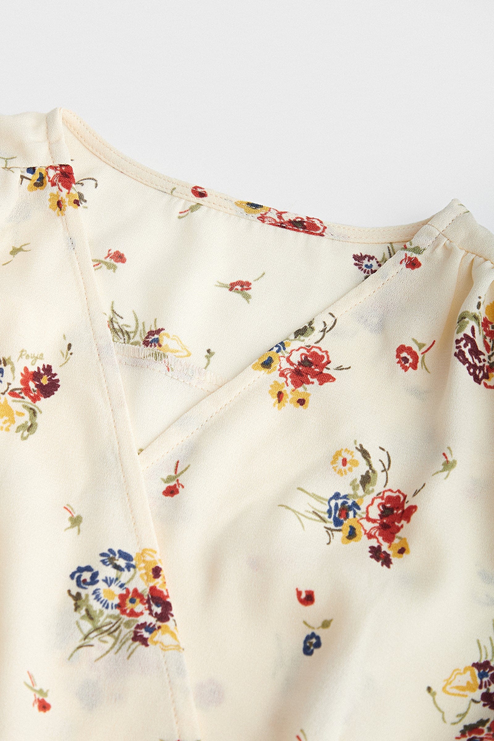 Ivory Floral Print Surplice V-Neck Tie Detail Blouse