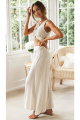 Suits You Perfectly Sleeveless Cotton Suit