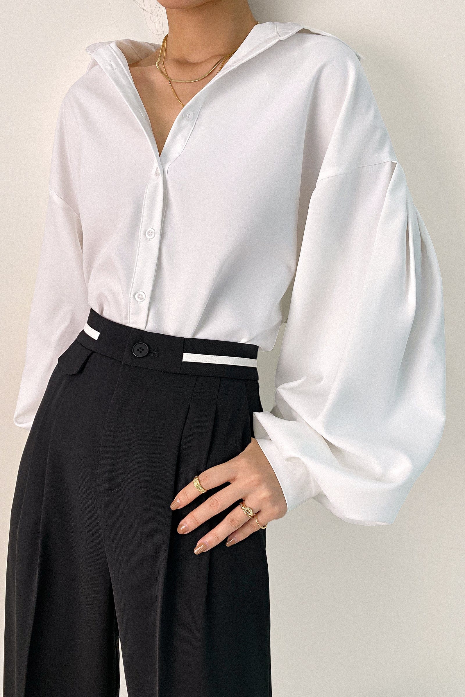 White Button-Up Lantern Sleeve Shirt