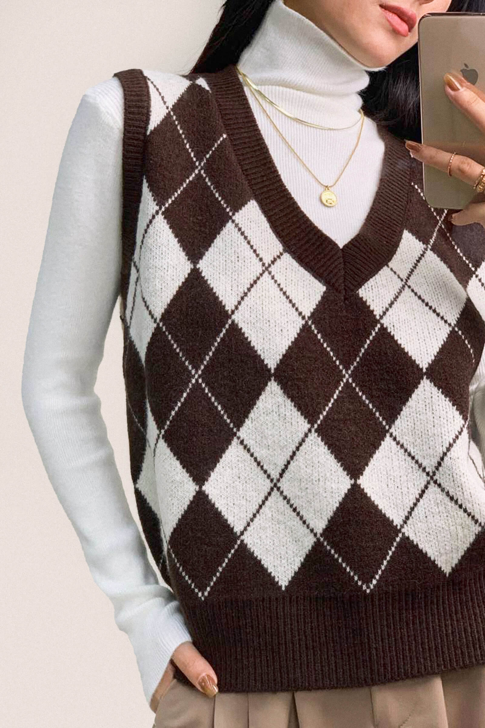 Saddle Brown V-Neck Diamond-Check Knitted Vest