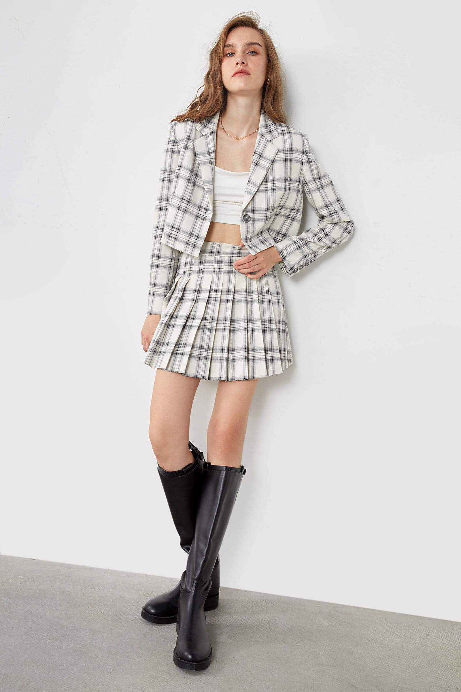 Elliott White Crossbar Plaid Print Blazer