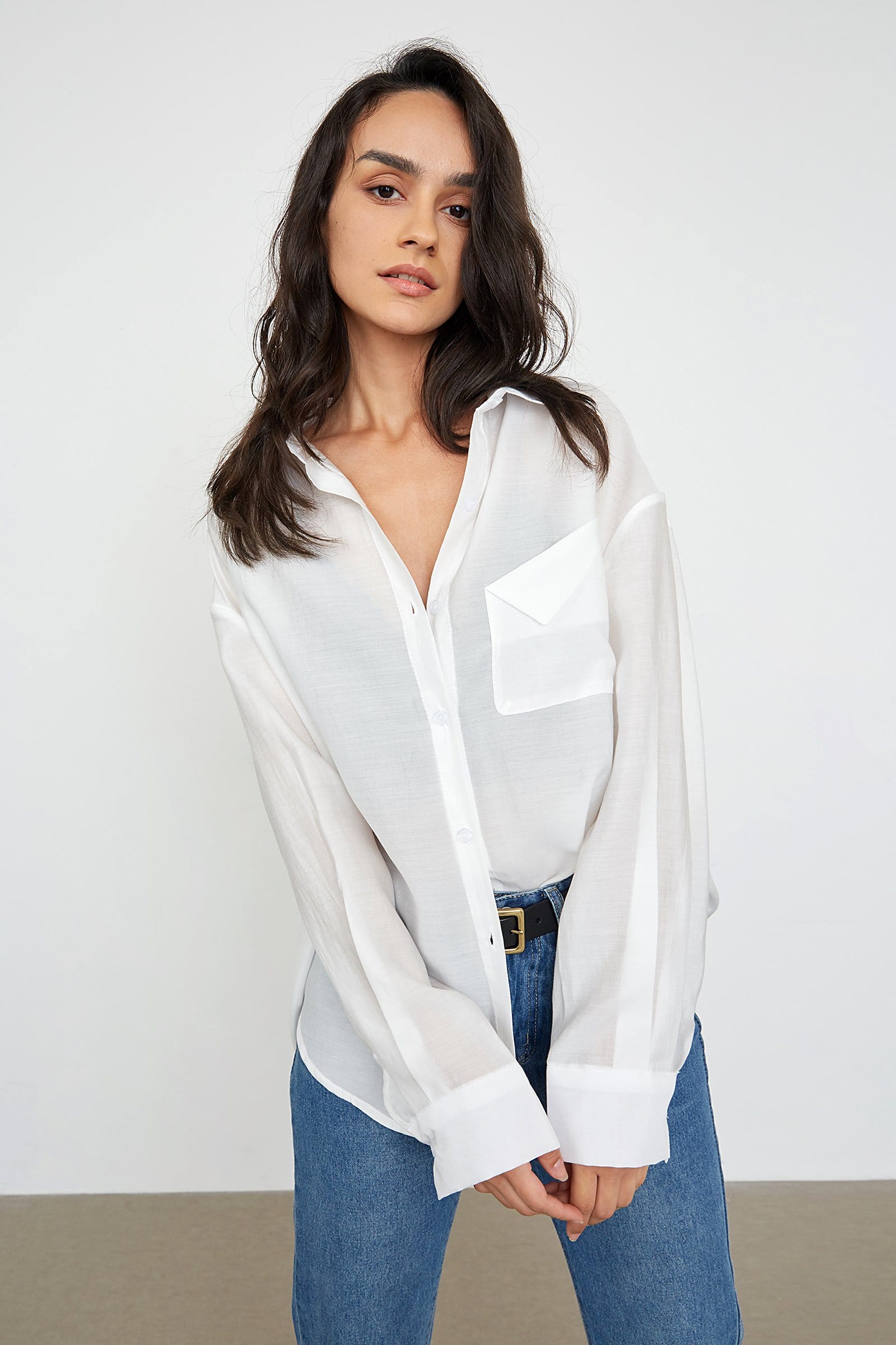 Hellen White Oversized Shirt