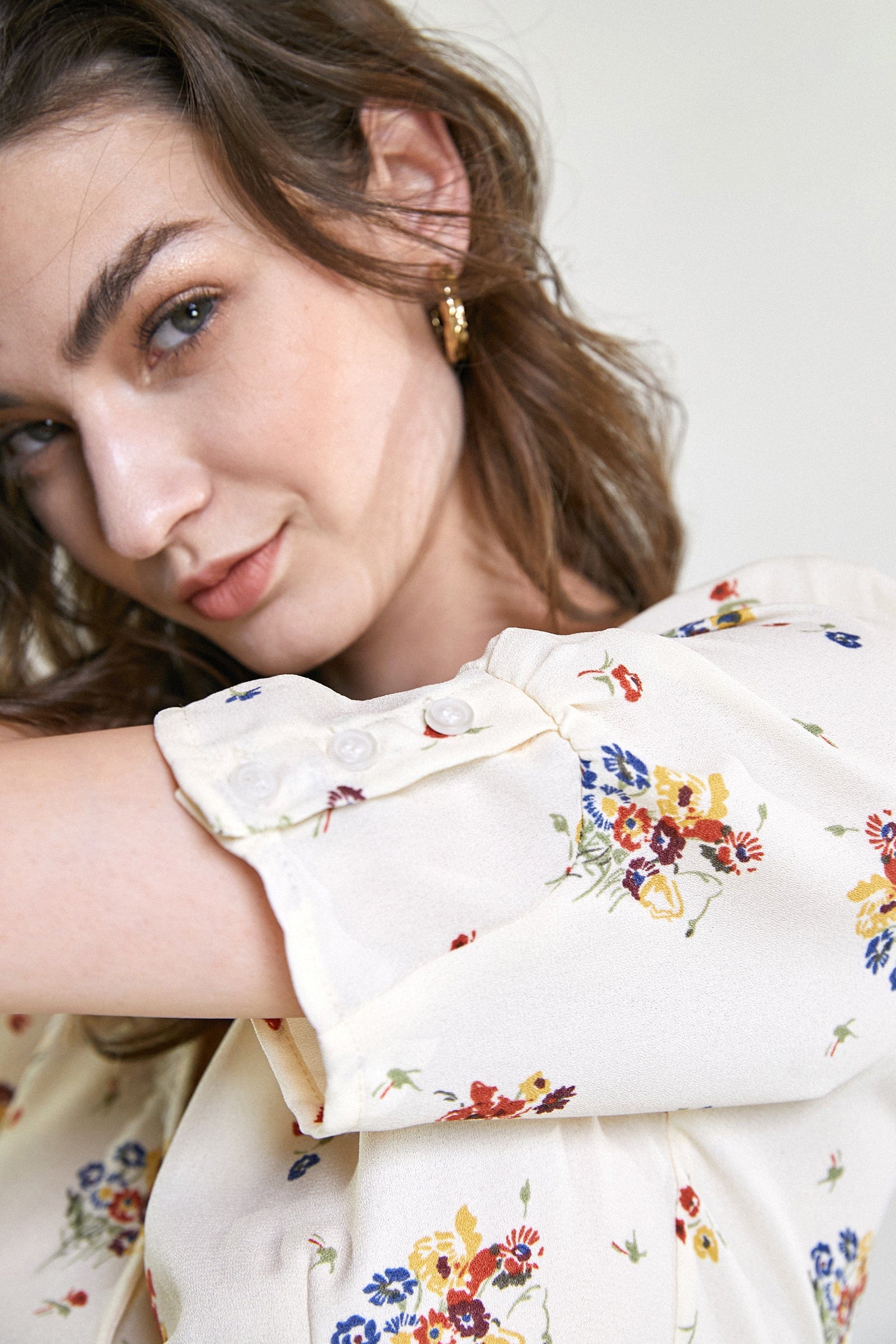 Ivory Floral Print Surplice V-Neck Tie Detail Blouse