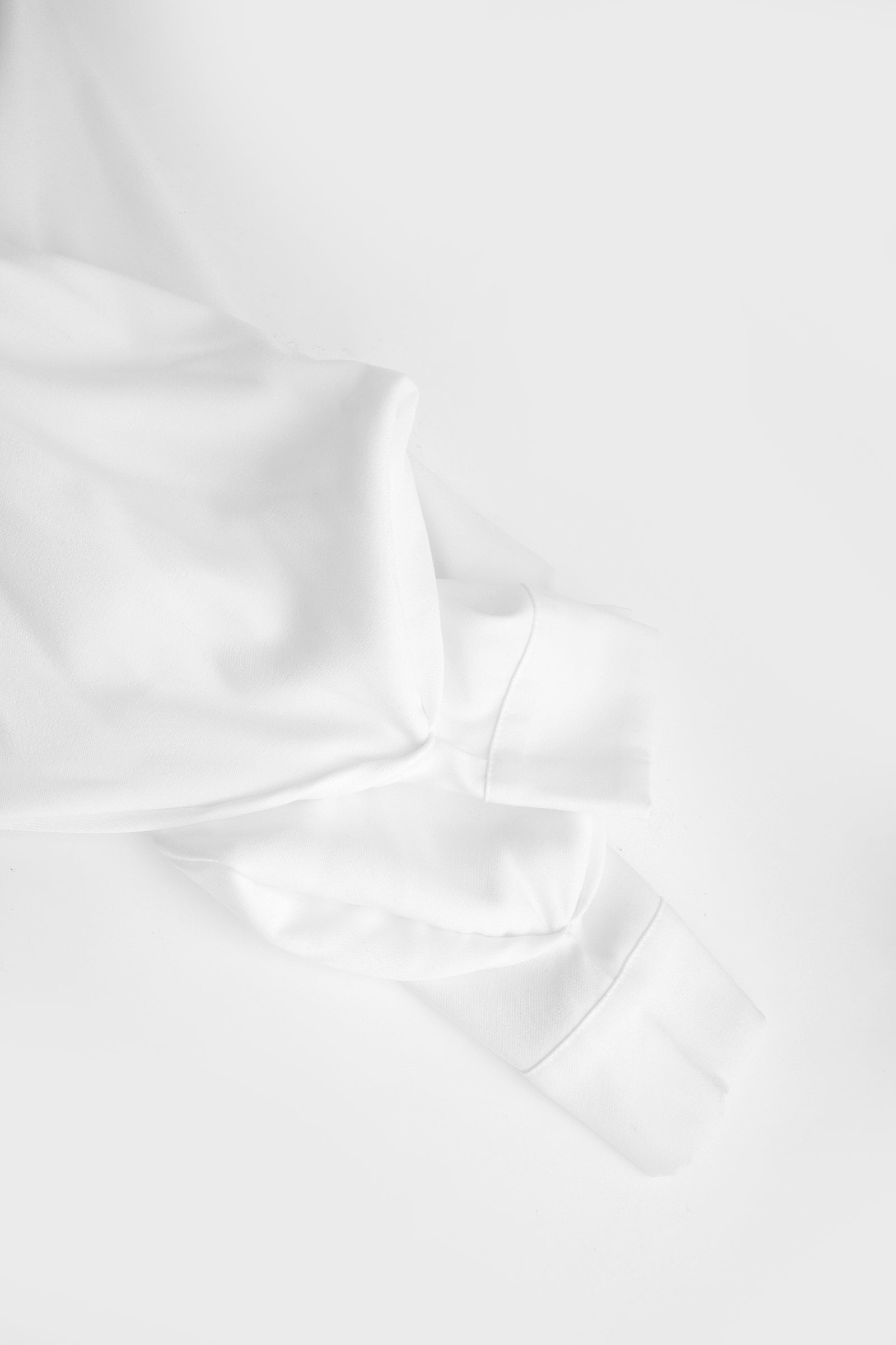 White Buttoned Lantern Sleeve Shirt
