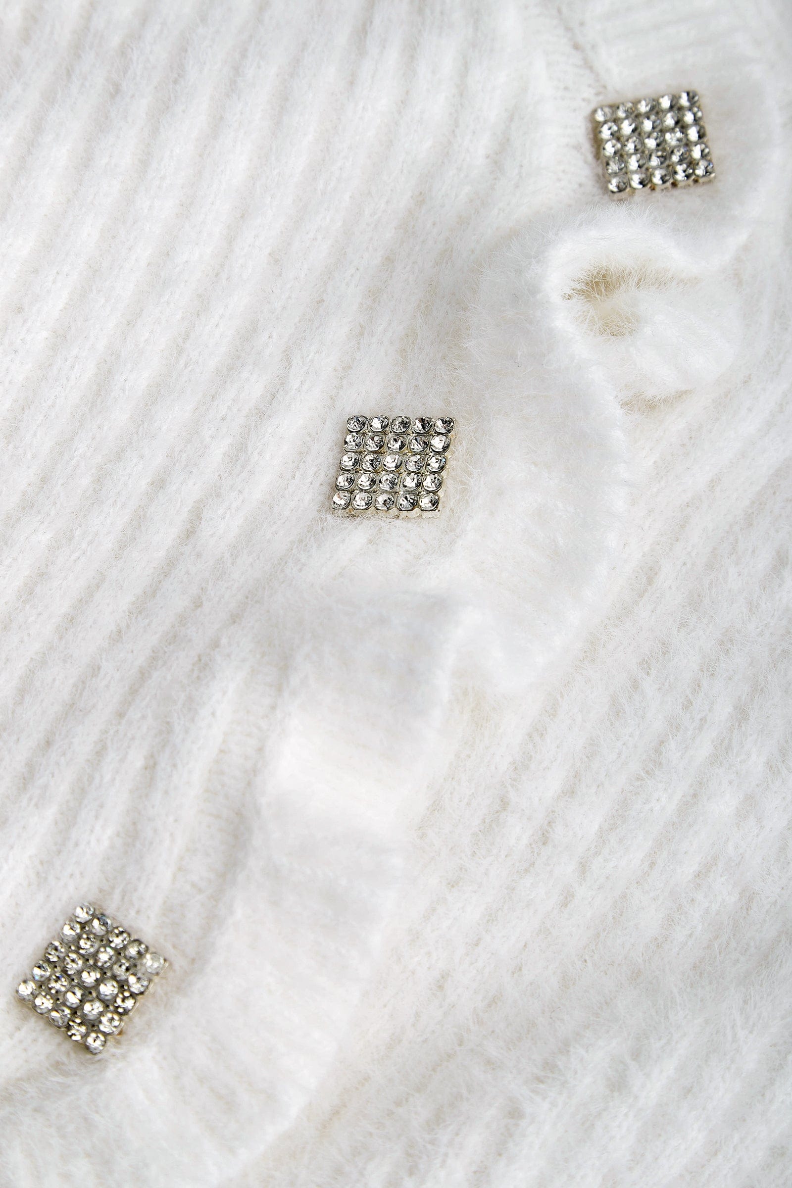 White Ruffle Trim Ribbed Knit Fitted Cardigan