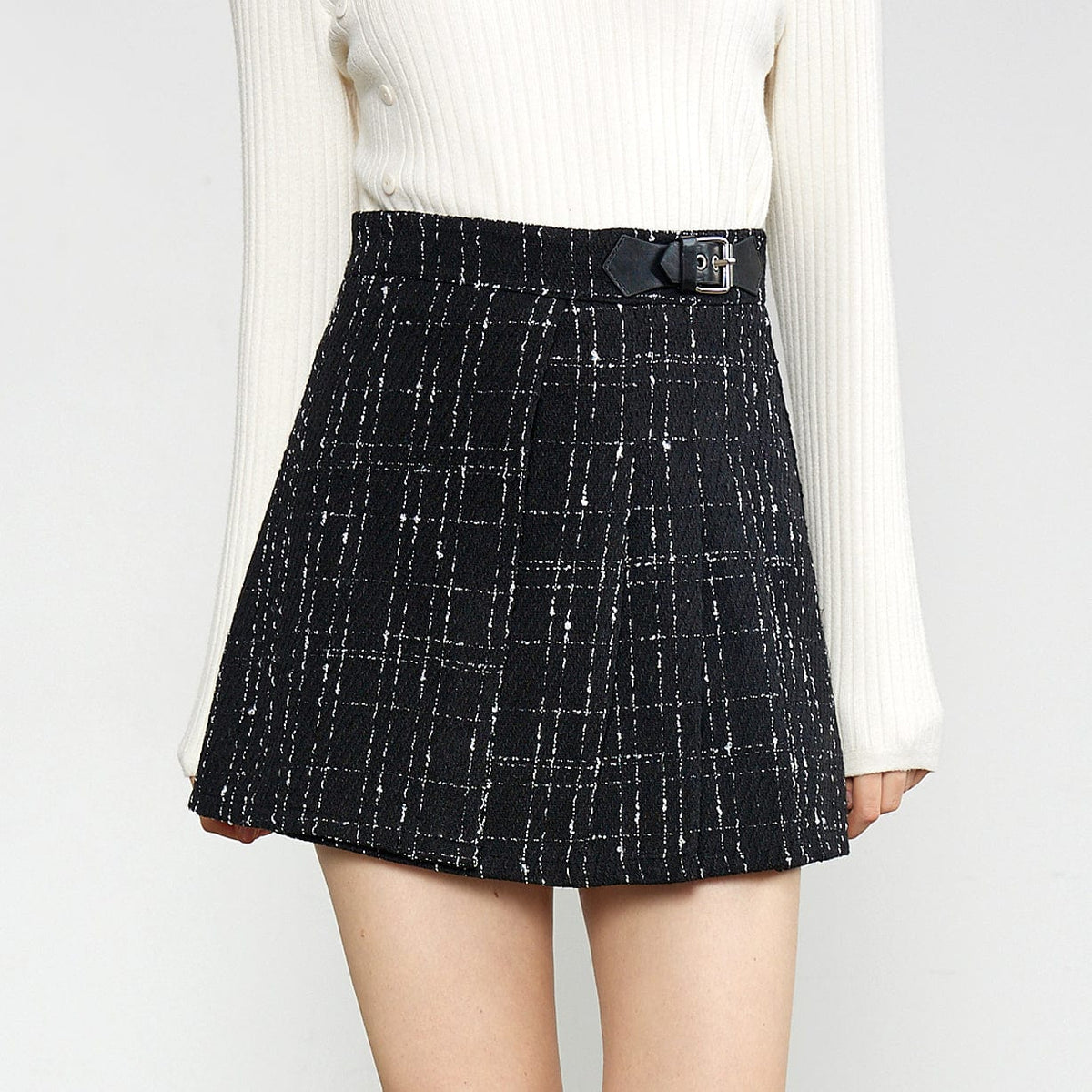 Fajr Black Pleated Skirt