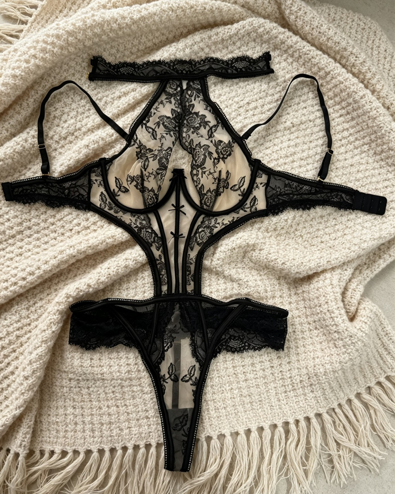 Embroidered Mesh Underwire Backless Bodysuit