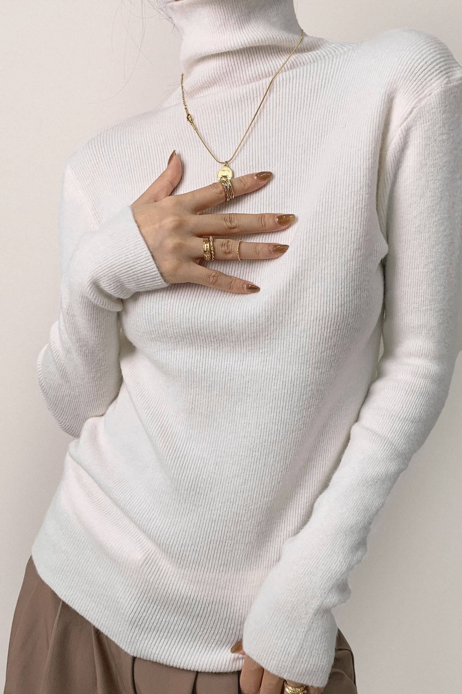 White Slim Fit Turtleneck Sweater