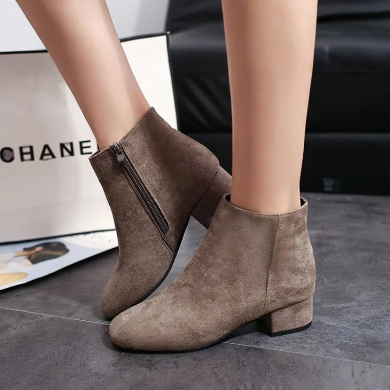 Low Barrel Mid Heel Side Zipper Solid Color Women Boots