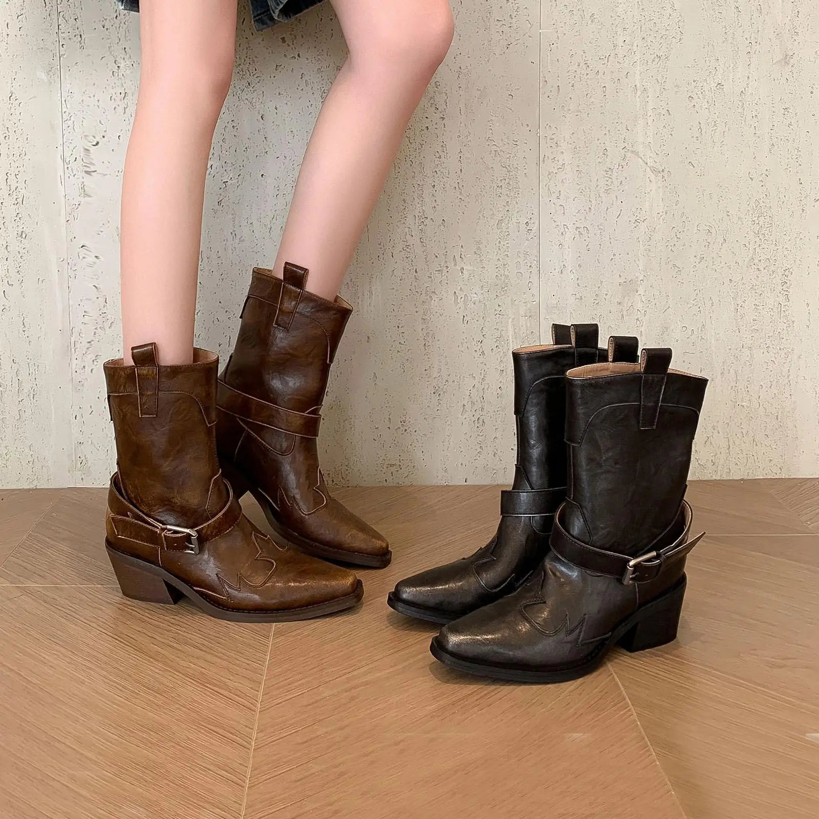 Autumn cowhide embroidery Western Boots