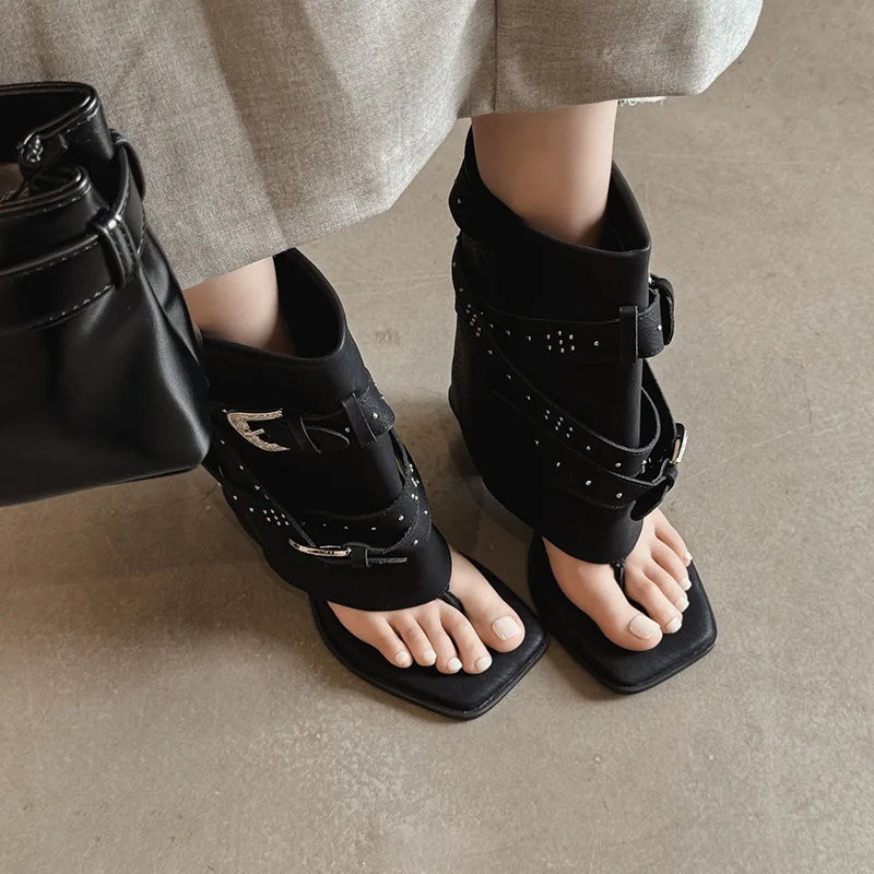 Summer Microfiber Pinch toe rivet Short Boots