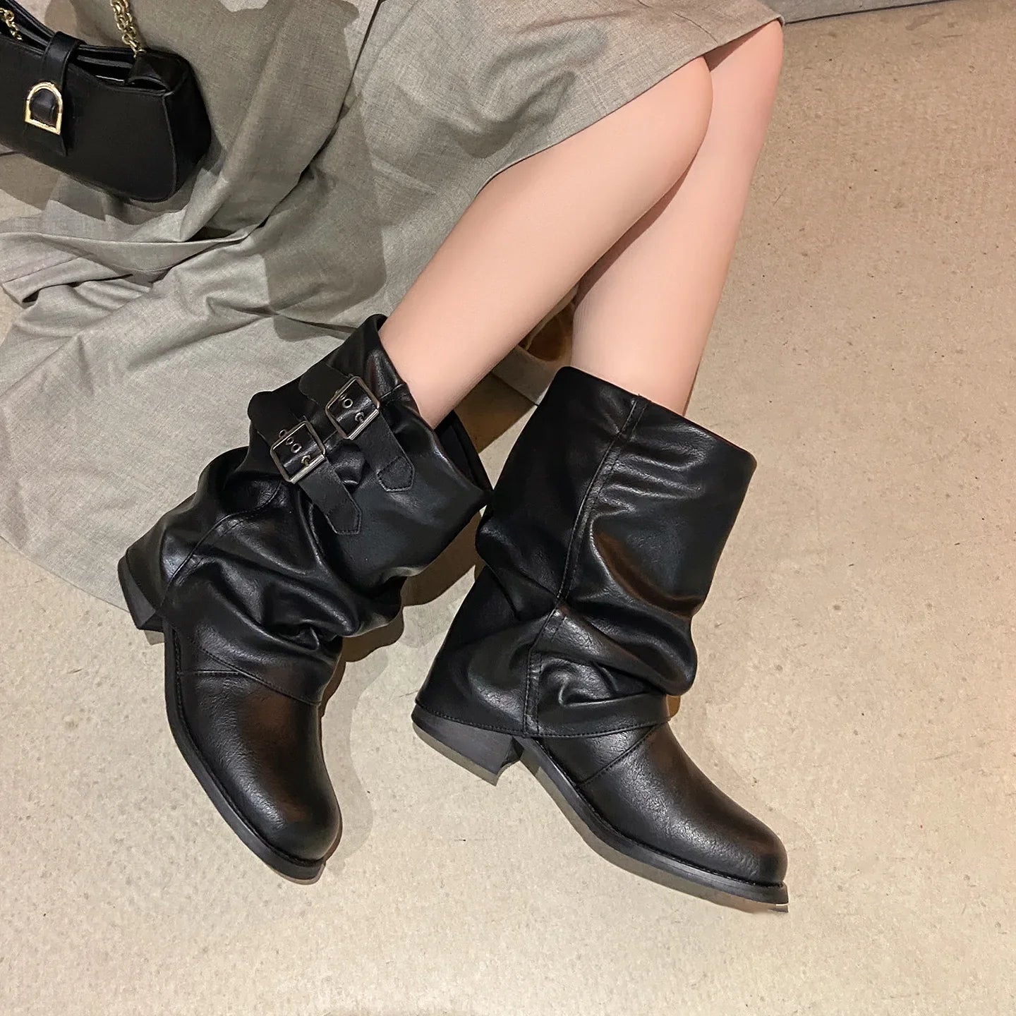 Autumn Belt buckle cowhide Pleated Short Boots