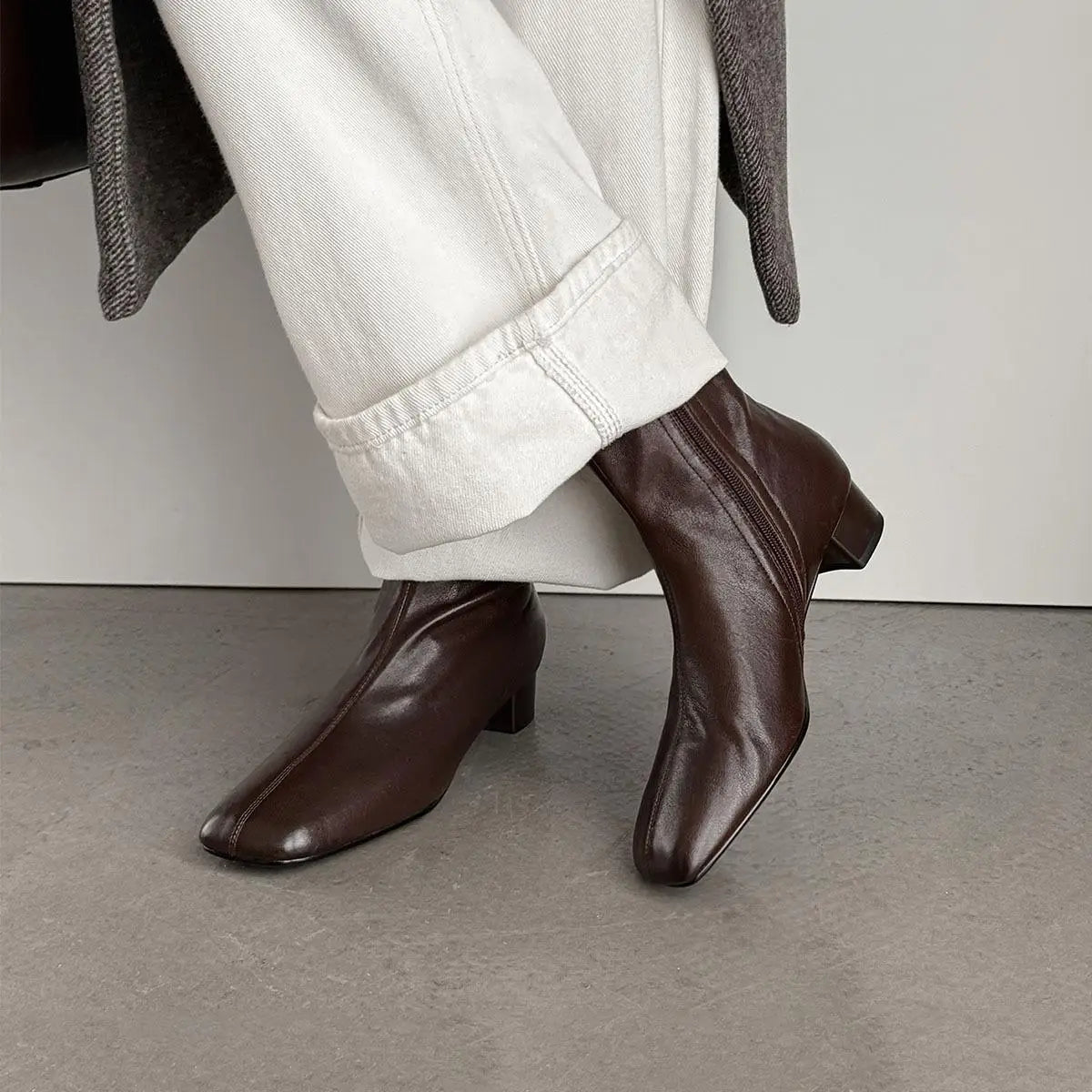 Autumn Brown Cowhide Side Zipper Short Boots