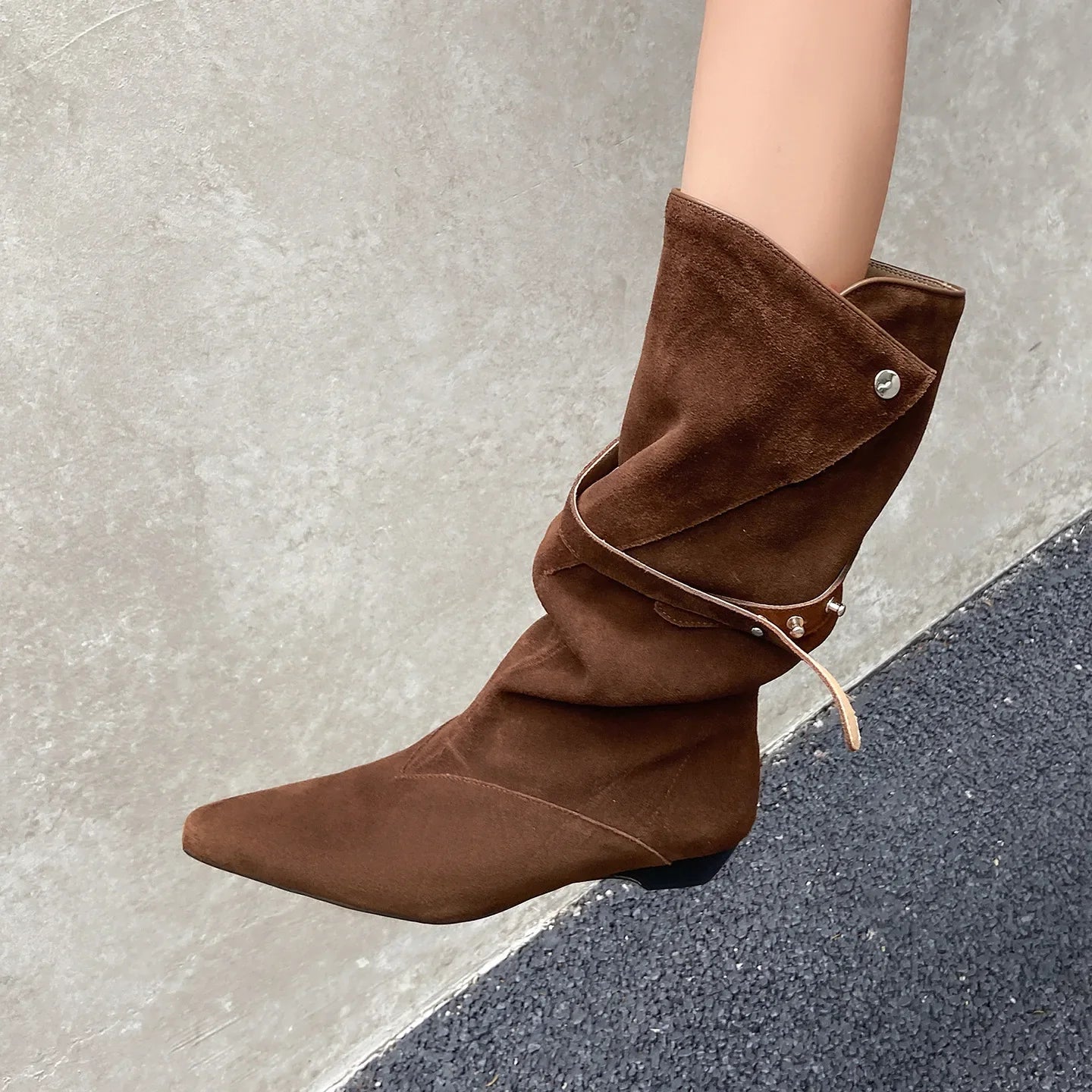 Autumn apricot Cow suede Pleated Modern Boots