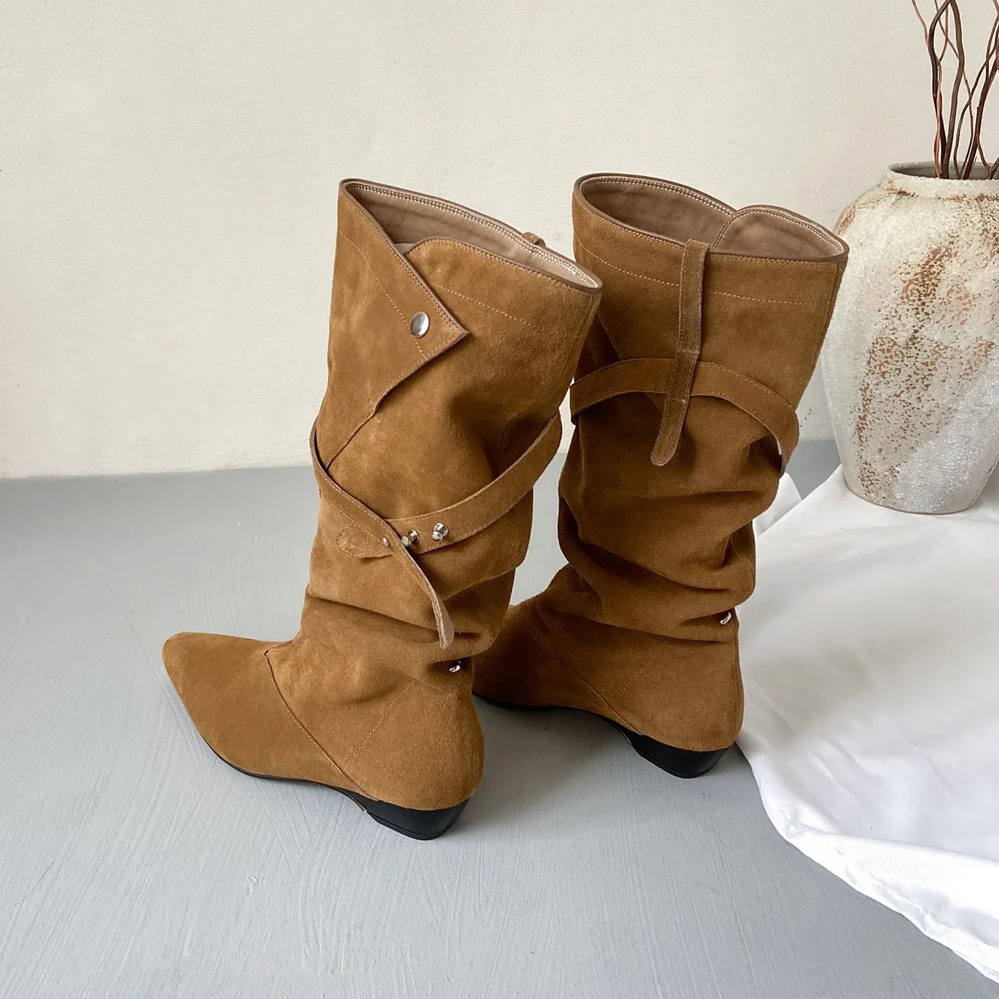 Autumn apricot Cow suede Pleated Modern Boots