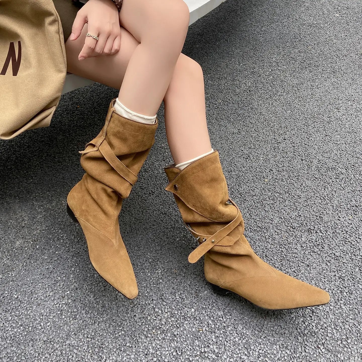 Autumn apricot Cow suede Pleated Modern Boots