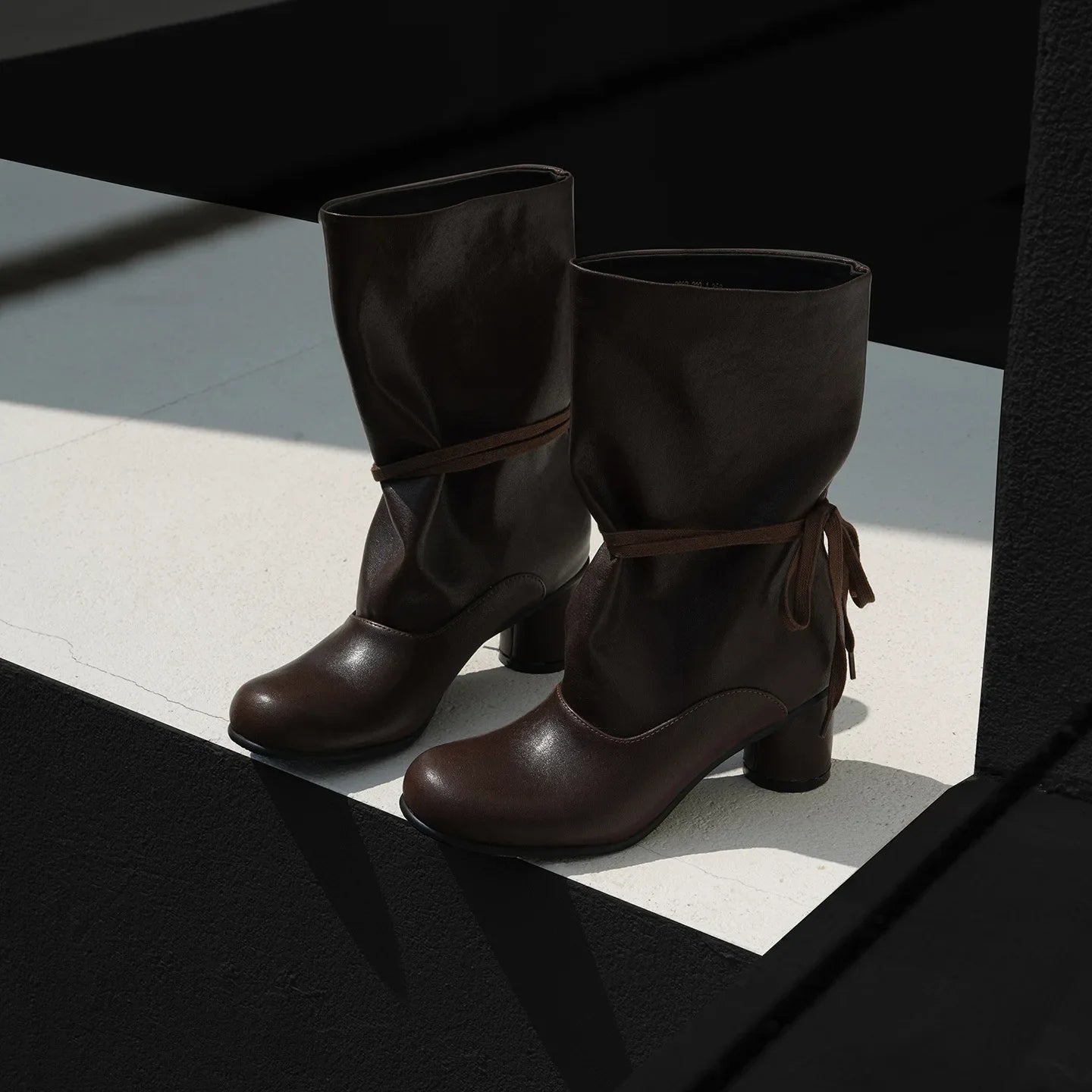 Autumn cowhide Ankle strap Modern Boots