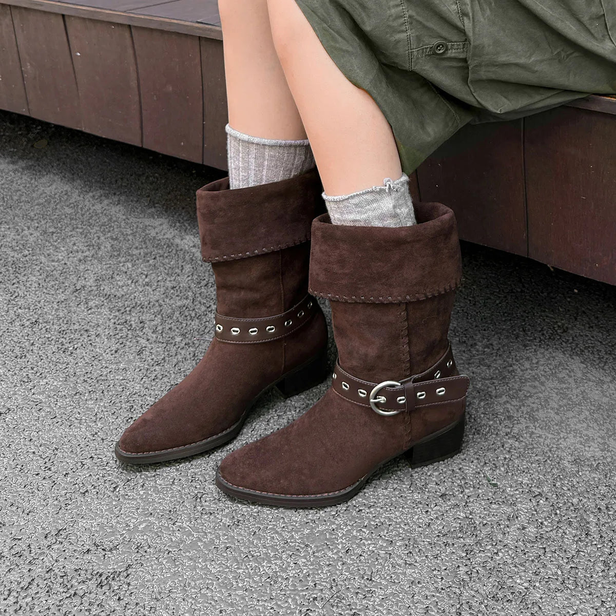 Brown Cow suede Belt buckle Short Boots