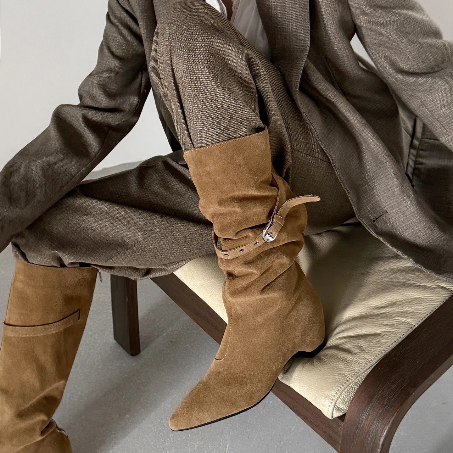 Cow suede Increased Internal Large tubular Boots