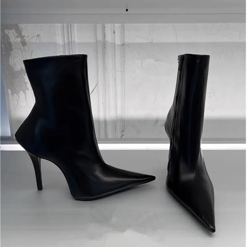 Pointed Toe Thin Heels Side Zipper Motorcycle Boots