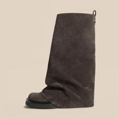 ArdenFurtado Black Trouser legs Knight Boots