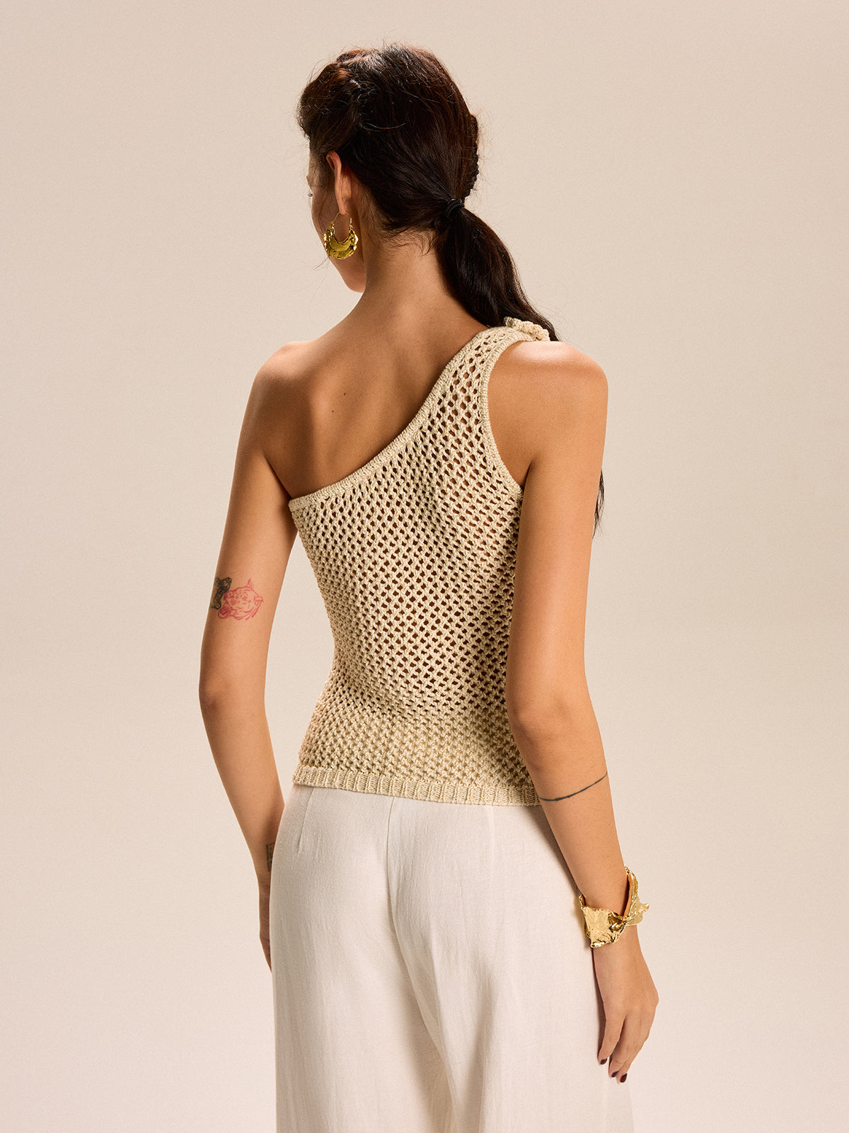 One-Shoulder Floral Crochet Knit Top