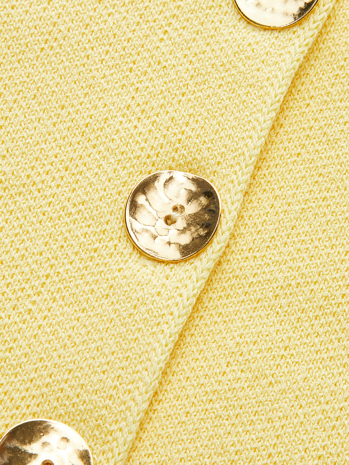 Sleeveless Square-Neck Buttoned Top With Split Hem